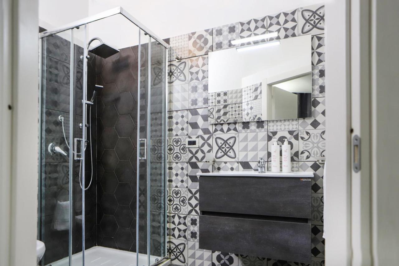 Modern Apartment At Piazza Del Gesu' By Wonderful Italy Neapol Zewnętrze zdjęcie